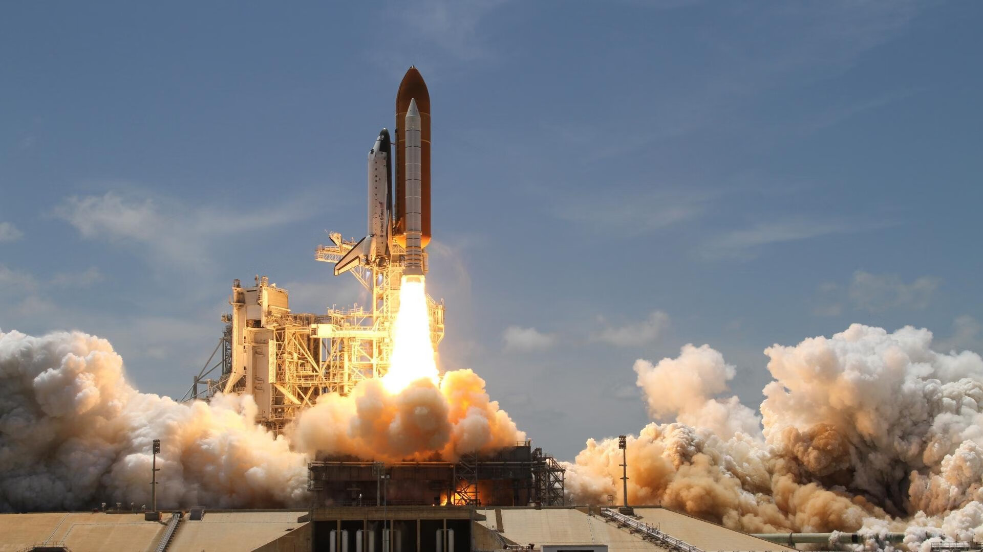 绿茵引擎，他是赛道上的车手，还是棋盘上的棋手？