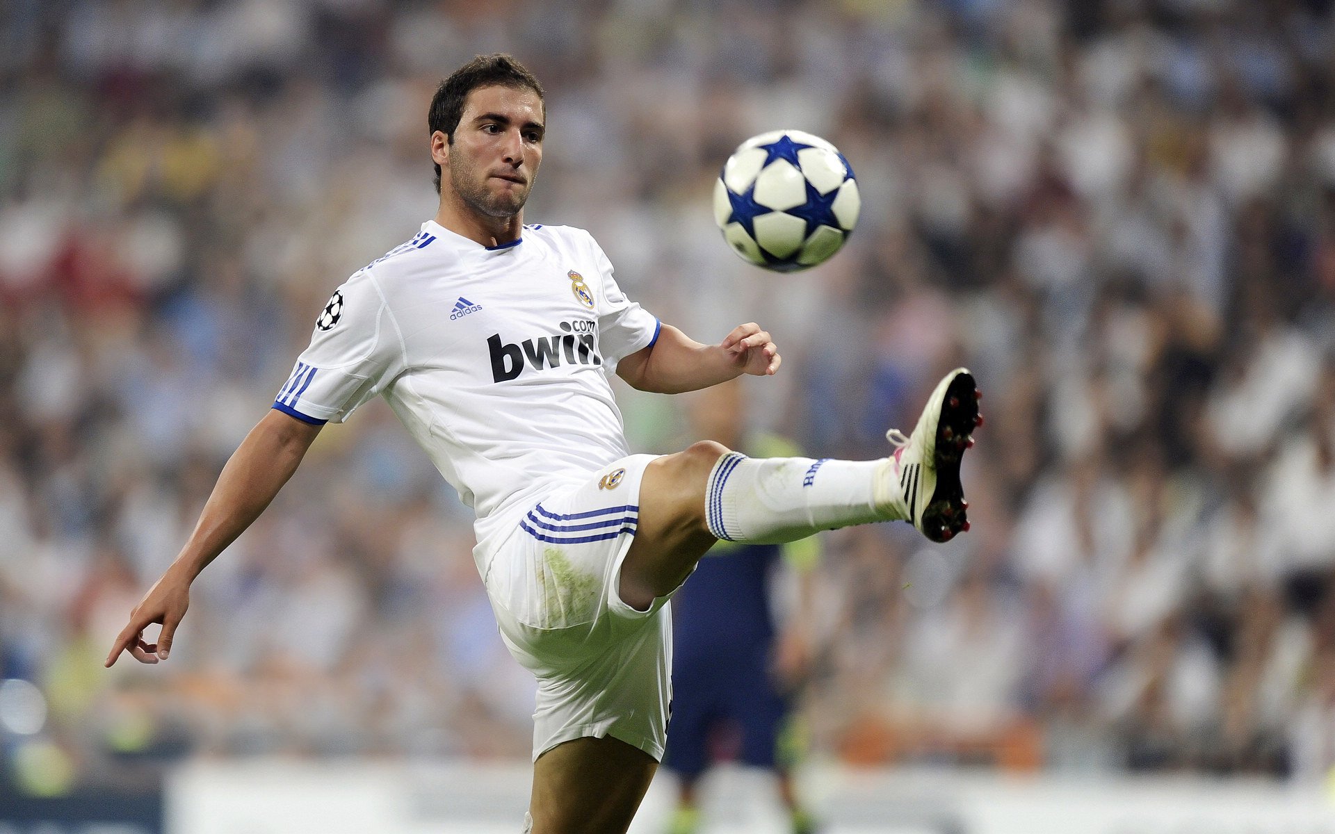 掘金制霸猛龙，约基奇持续制造杀伤