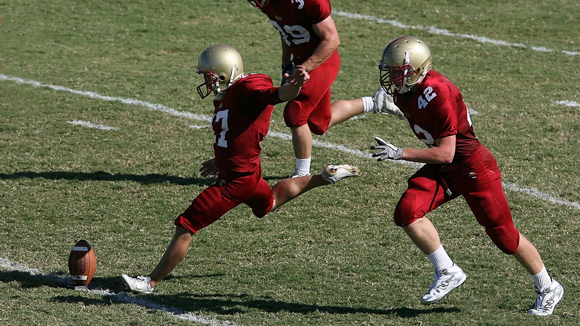 天使降临沙漠，迪马利亚一手导演比赛走向，伊拉克战术铁幕窒息伊朗